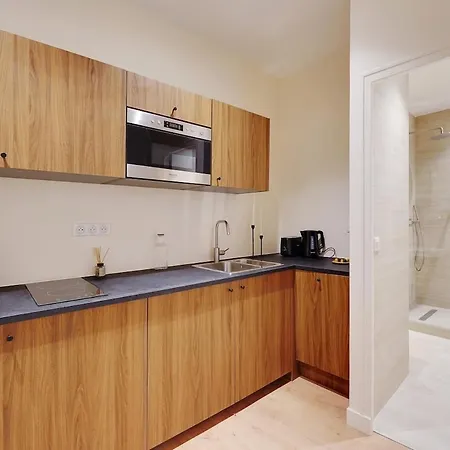 Апартаменты De Gamme Avec 2 Salles De Bains Et Climatisation Au Coeur Du Marais Париж